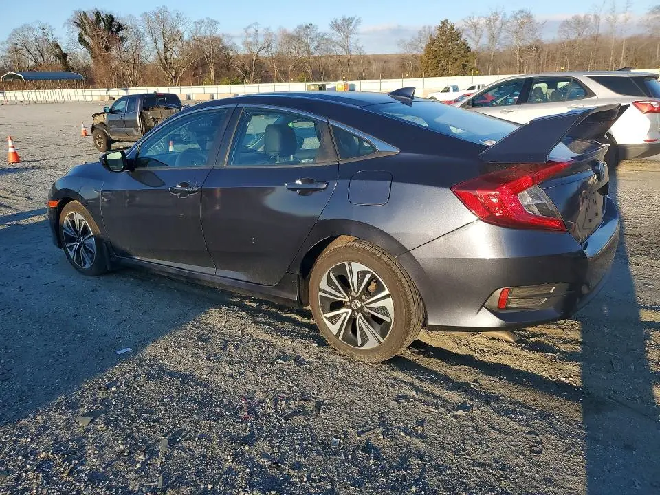2017 HOND CIVIC EX  