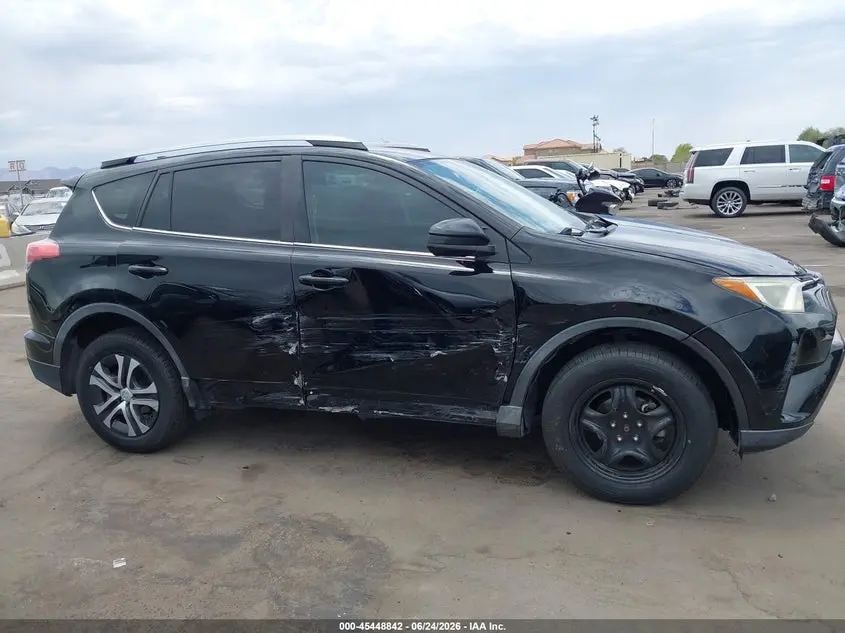 2018 TOYOTA RAV4 LE