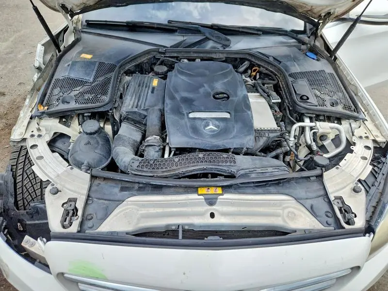 2016 MERCEDES-BENZ C 300  