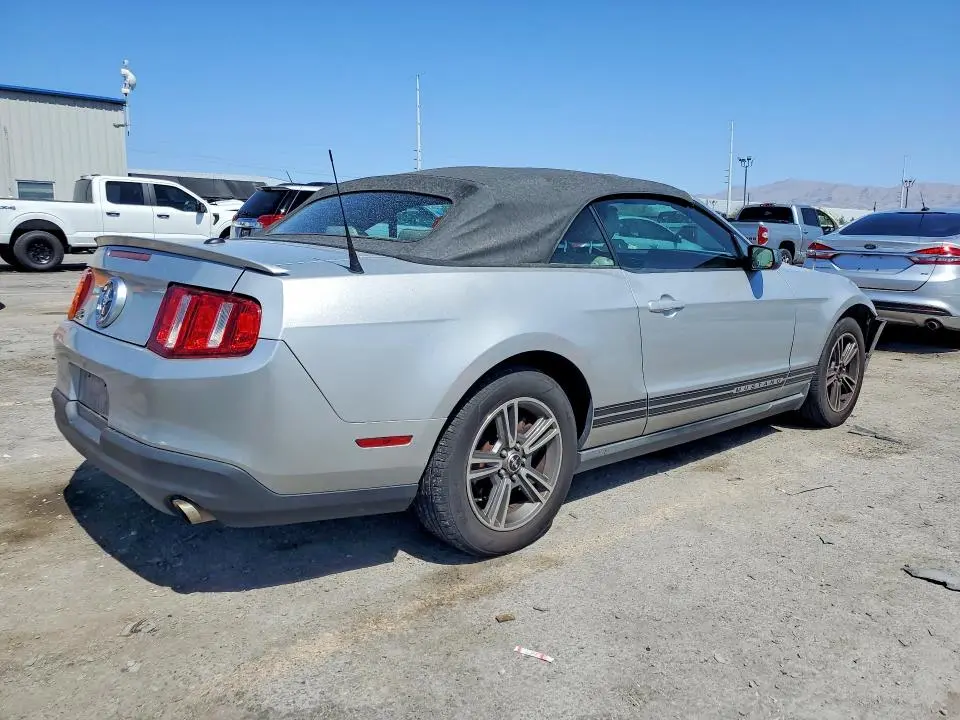2010 FORD MUSTANG   