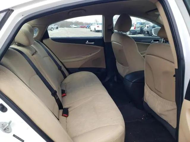2012 HYUNDAI SONATA GLS  