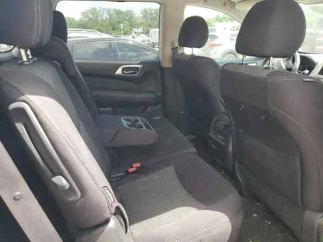 2019 NISSAN PATHFINDER S  