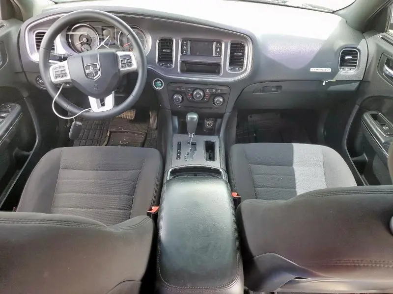 2014 DODGE CHARGER SE  