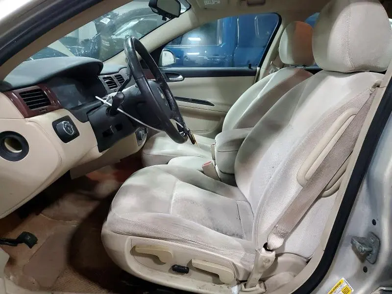 2010 CHEVROLET IMPALA LT  