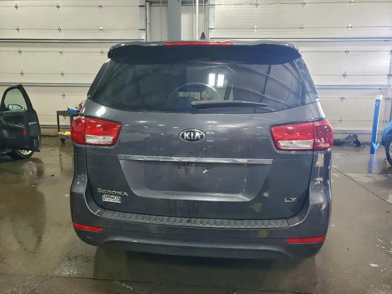 2016 KIA SEDONA LX  