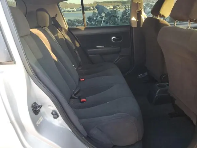 2012 NISSAN VERSA S  