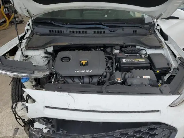 2019 HYUNDAI KONA SE  