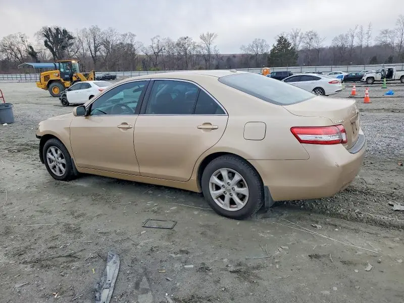 2011 TOYOTA CAMRY BASE  