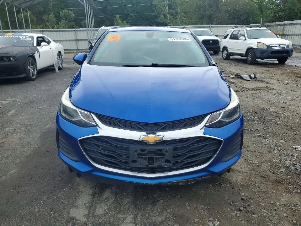2019 CHEVROLET CRUZE LT  
