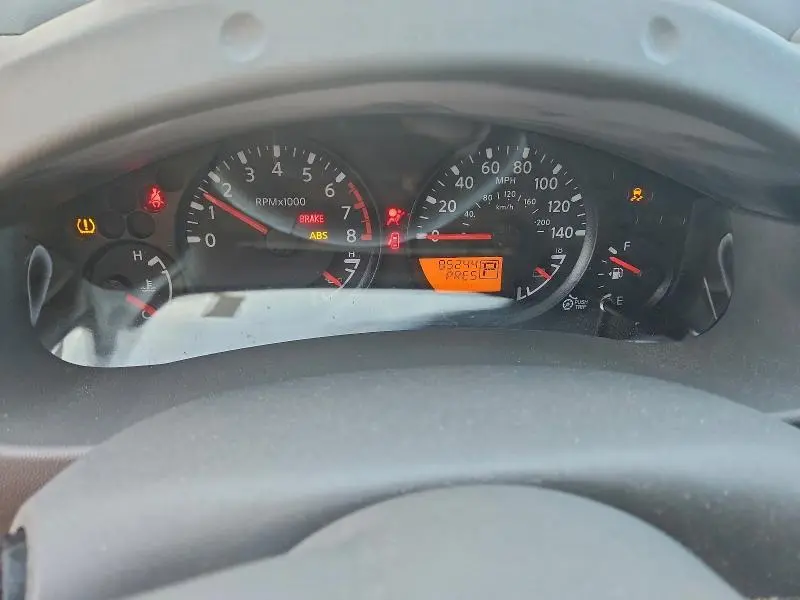 2015 NISSAN FRONTIER S  