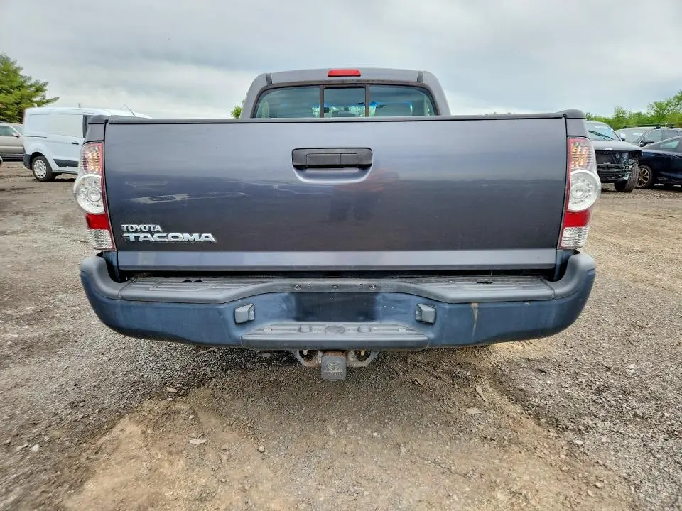2010 TOYOTA TACOMA BASE  