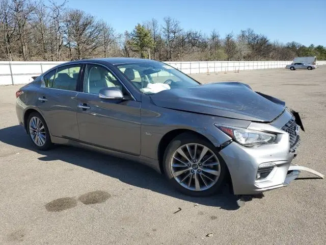 2019 INFINITI Q50 LUXE  