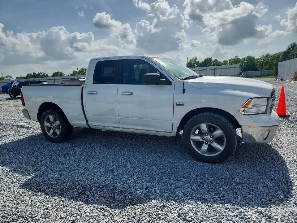 2014 RAM 1500 SLT  