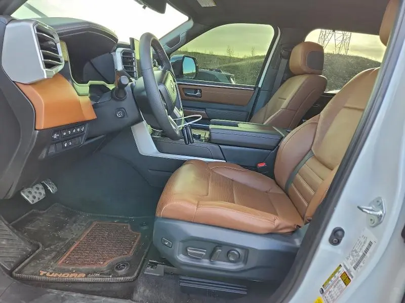 2025 TOYOTA TUNDRA CREWMAX PLATINUM  