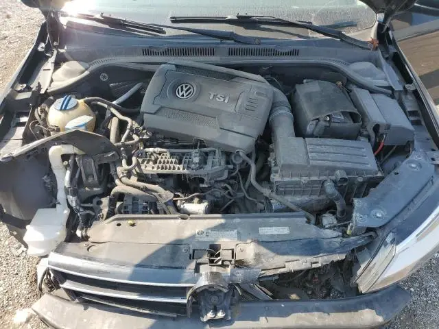 2015 VOLKSWAGEN JETTA SE  