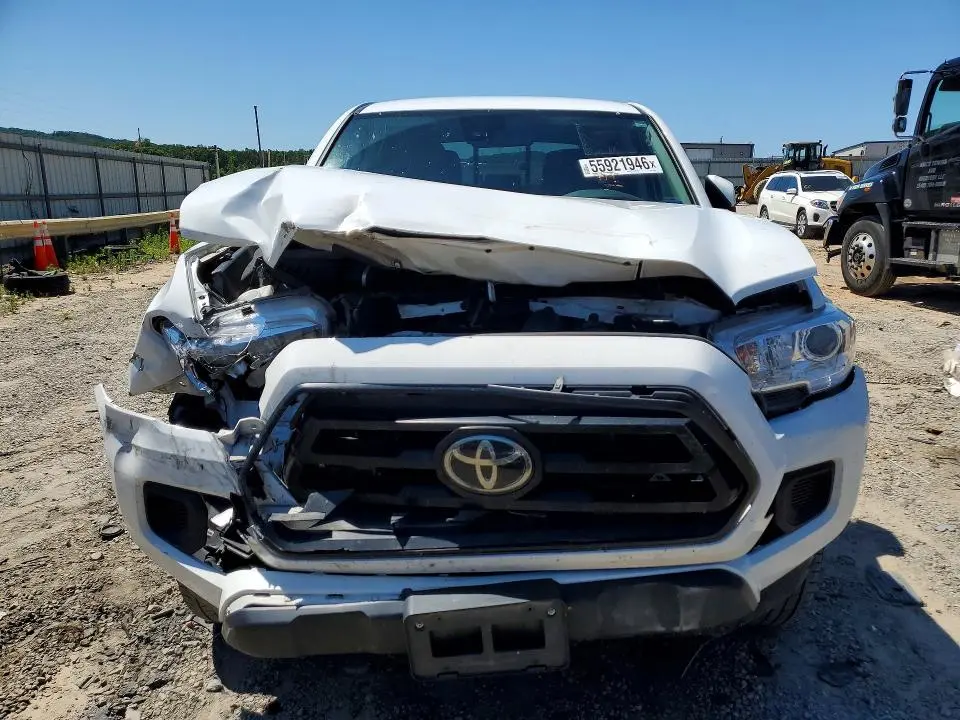 2023 TOYOTA TACOMA SR V6  