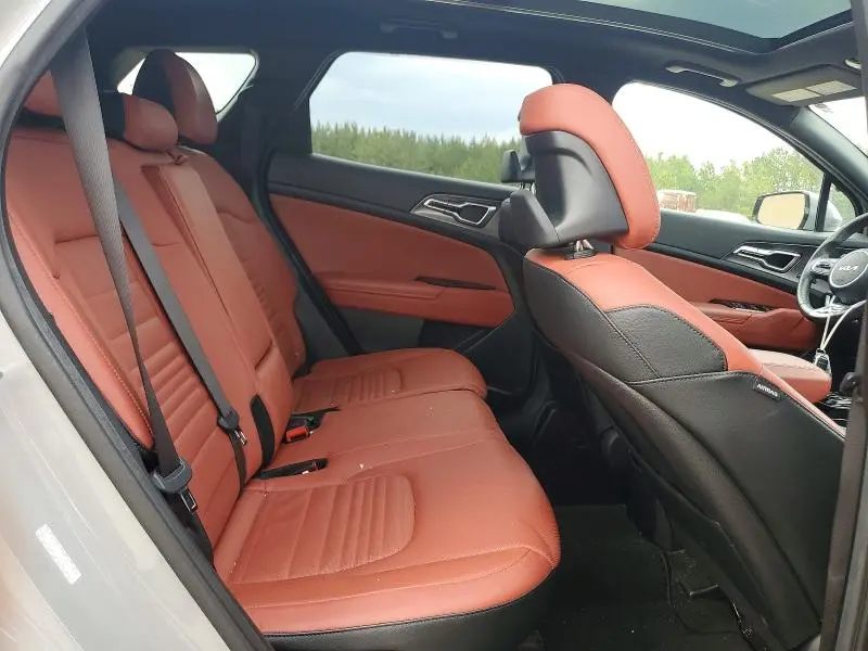 2023 KIA SPORTAGE SX  