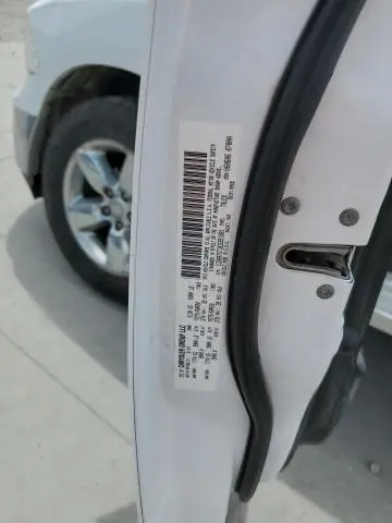 2014 RAM 1500 SLT  