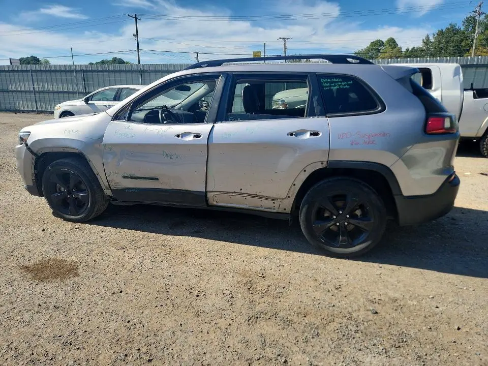 2020 JEEP CHEROKEE LATITUDE PLUS  