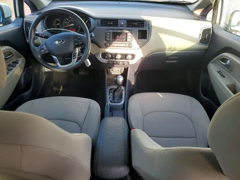 2015 KIA RIO EX  