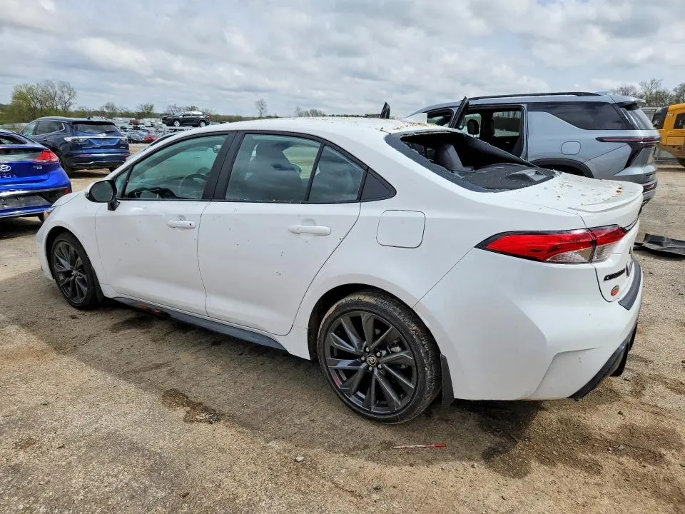 2024 TOYOTA COROLLA SE  