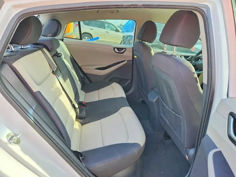 2018 HYUNDAI IONIQ SEL  