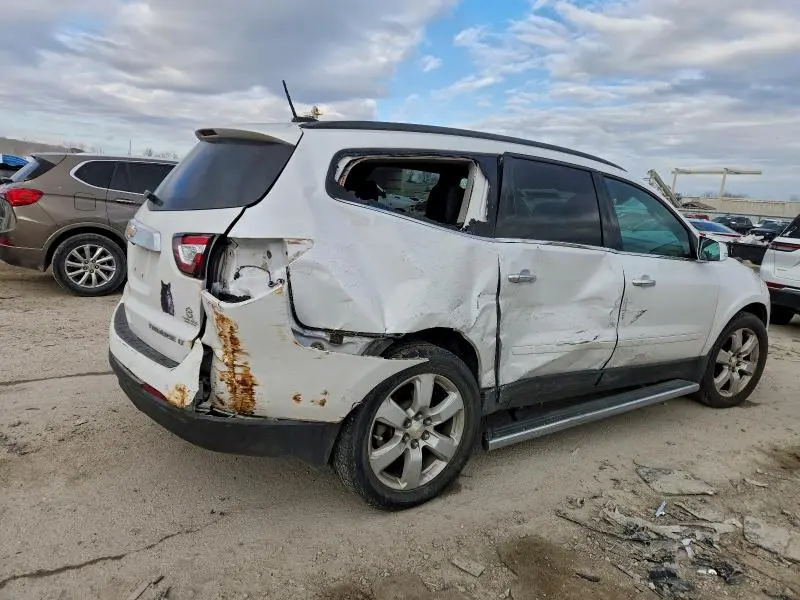 2016 CHEVROLET TRAVERSE LT  