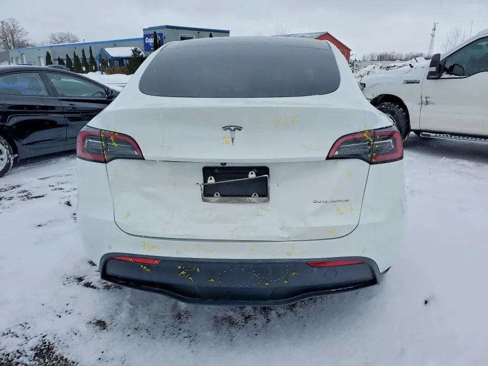 2022 TESLA MODEL Y   