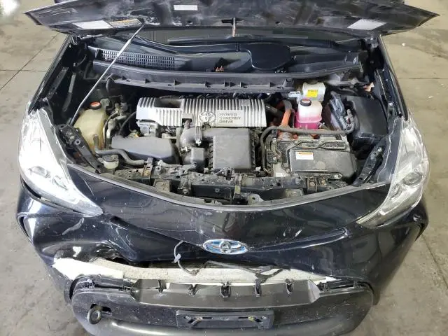 2015 TOYOTA PRIUS V THREE  