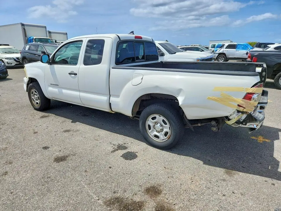 2015 TOYOTA TACOMA BASE  