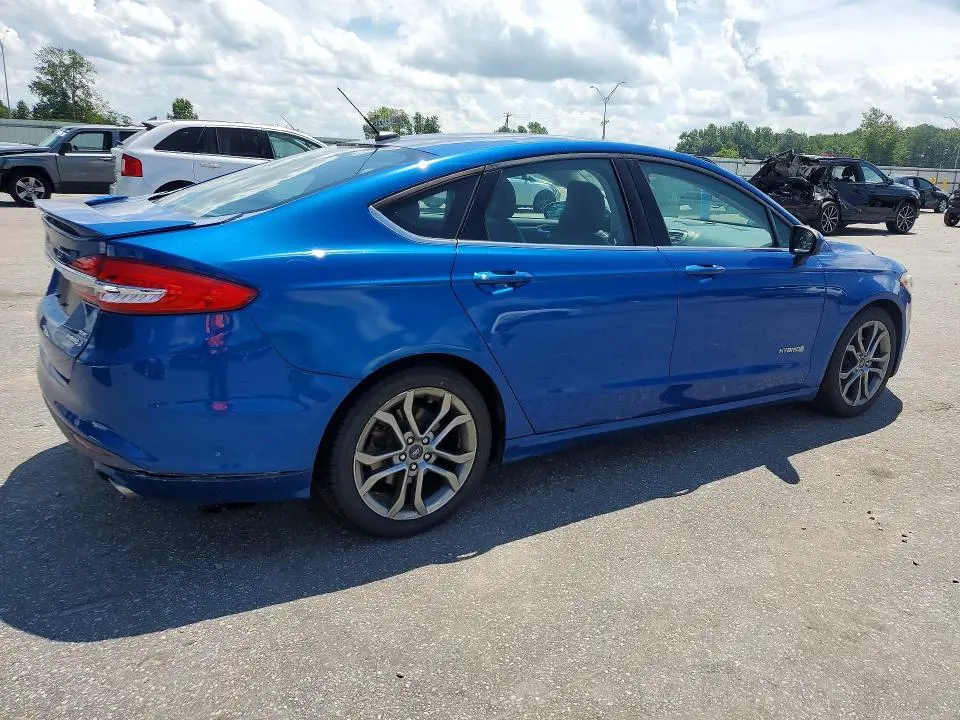 2017 FORD FUSION SE HYBRID  