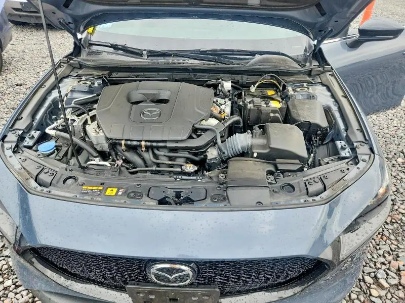 2024 MAZDA 3 PREFERRED  