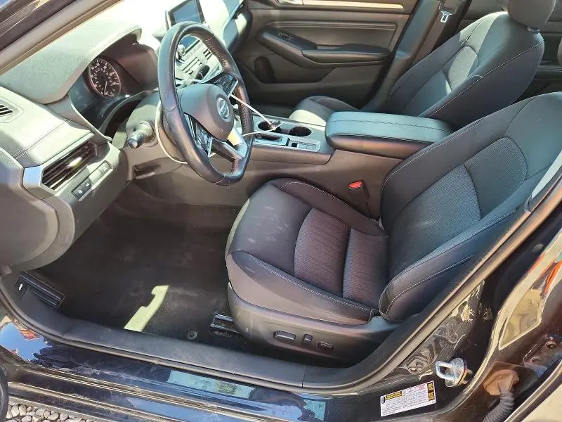 2019 NISSAN ALTIMA SV  