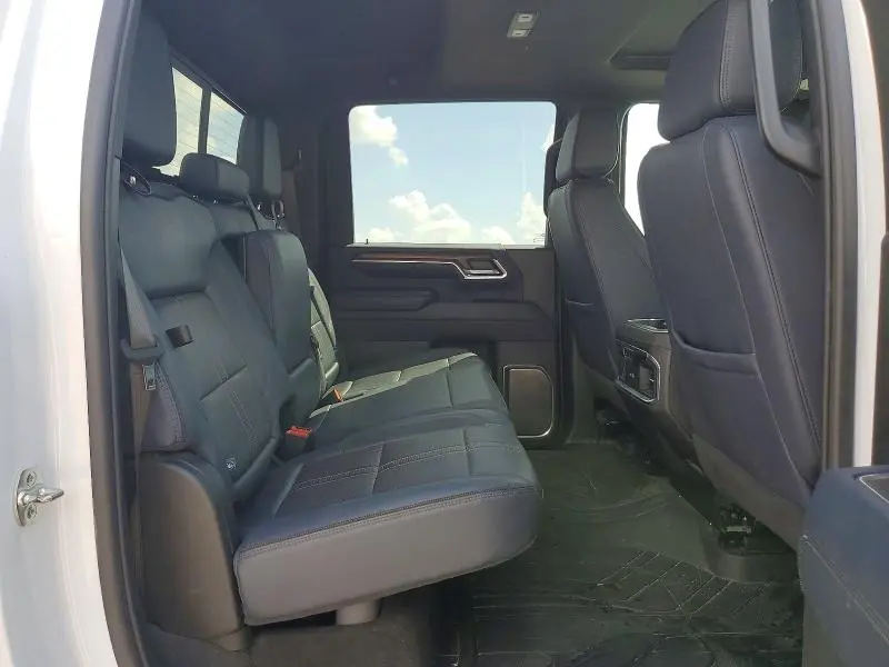 2025 CHEVROLET SILVERADO K3500 HIGH COUNTRY  