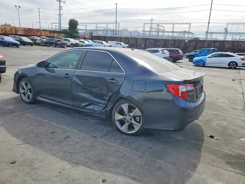 2014 TOYOTA CAMRY SE SPORT  
