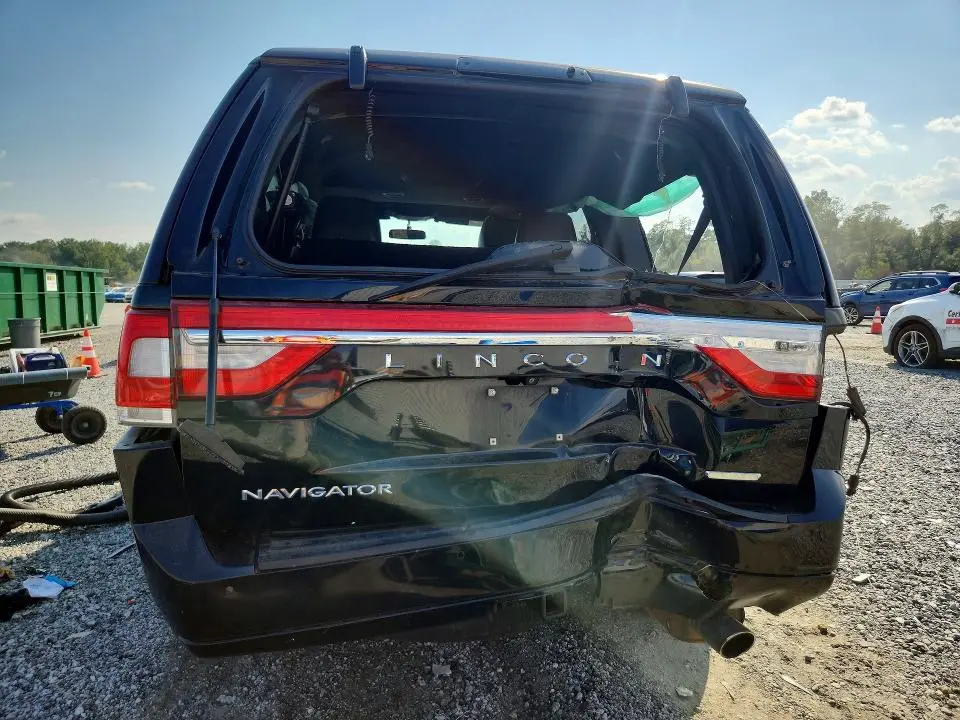 2016 LINCOLN NAVIGATOR SELECT  