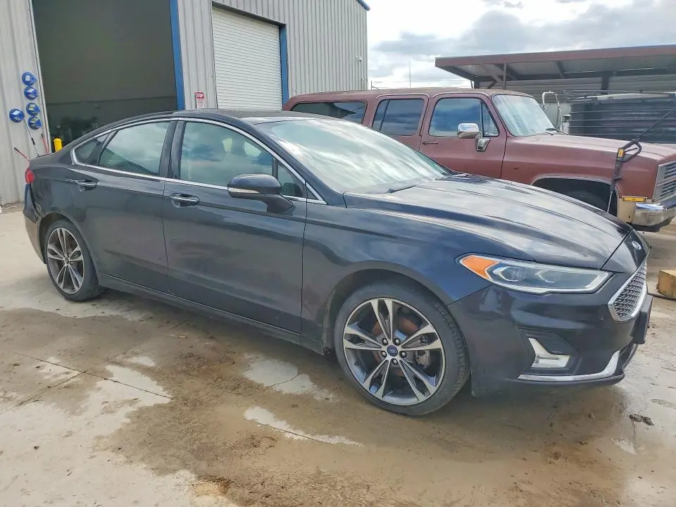 2019 FORD FUSION TITANIUM  