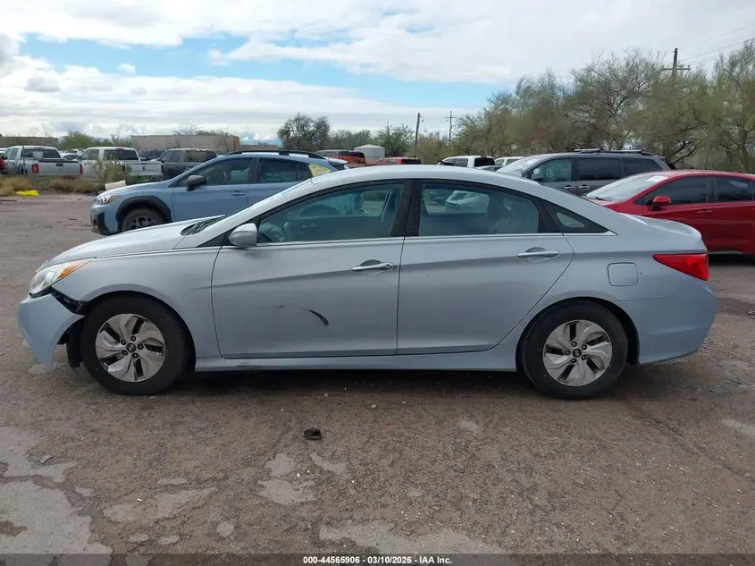 2014 HYUNDAI SONATA GLS