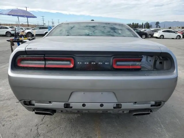 2016 DODGE CHALLENGER SXT  