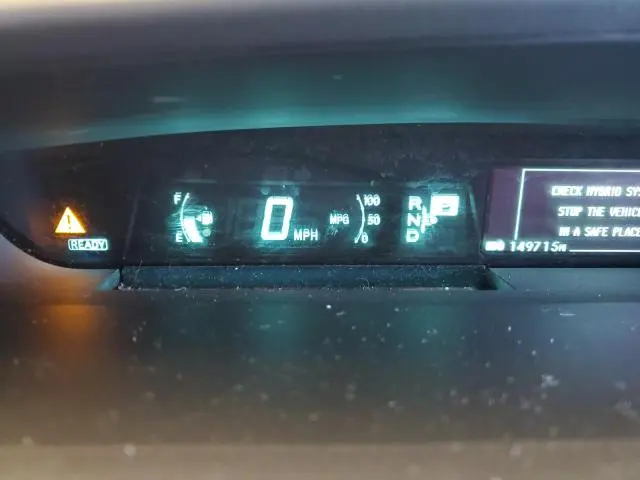 2014 TOYOTA PRIUS PLUG-IN   