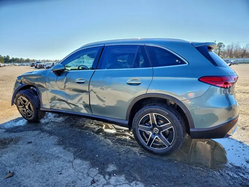 2026 MERCEDES-BENZ GLC 300 4MATIC  
