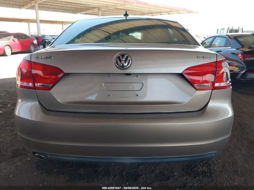 2015 VOLKSWAGEN PASSAT 2.0L TDI SE