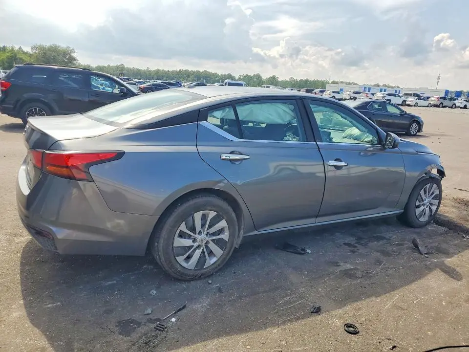 2020 NISSAN ALTIMA S  