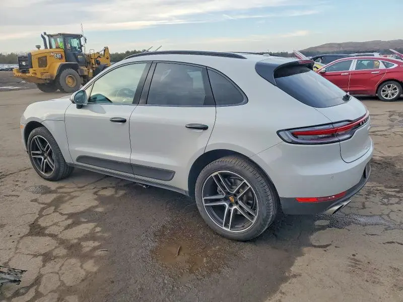 2021 PORSCHE MACAN S  