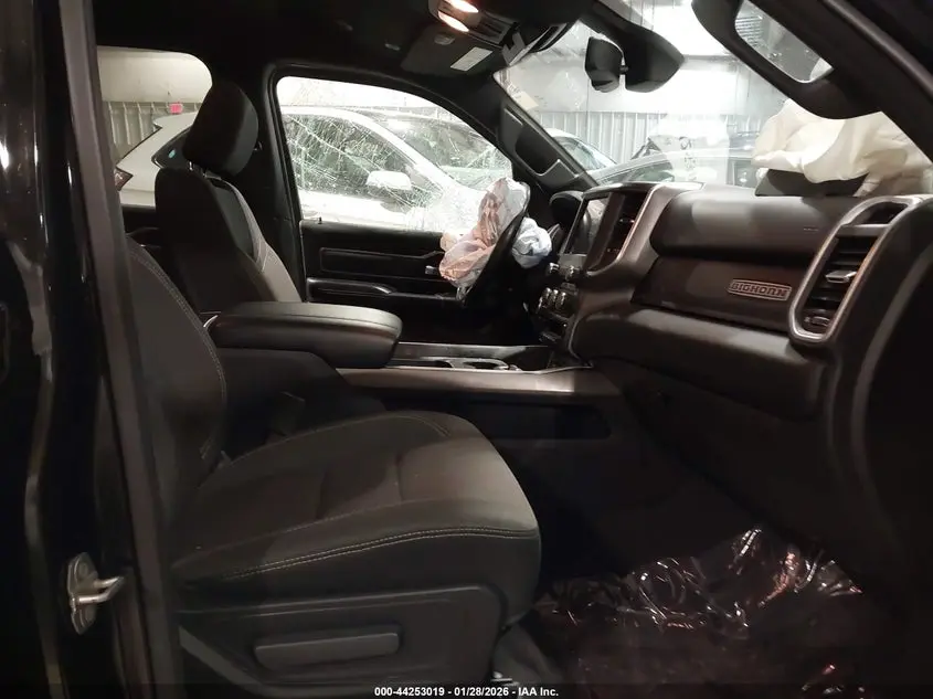 2019 RAM 1500 BIG HORN/LONE STAR  4X4 6'4 BOX