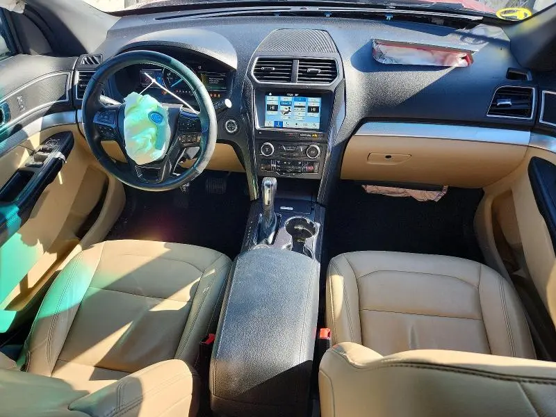 2017 FORD EXPLORER XLT  
