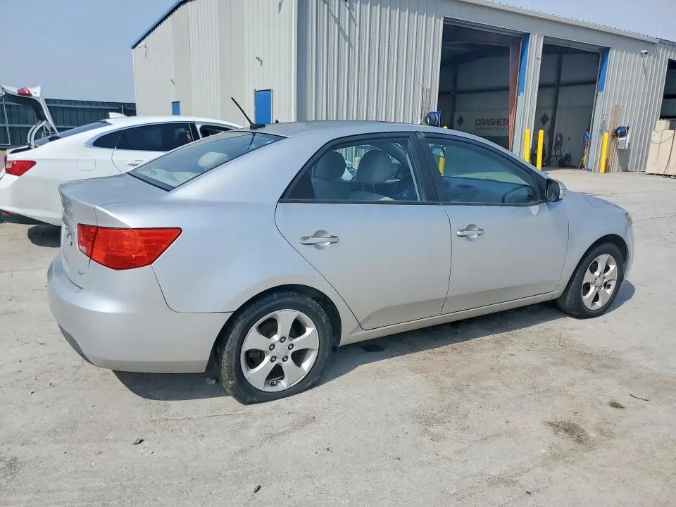 2010 KIA FORTE EX  
