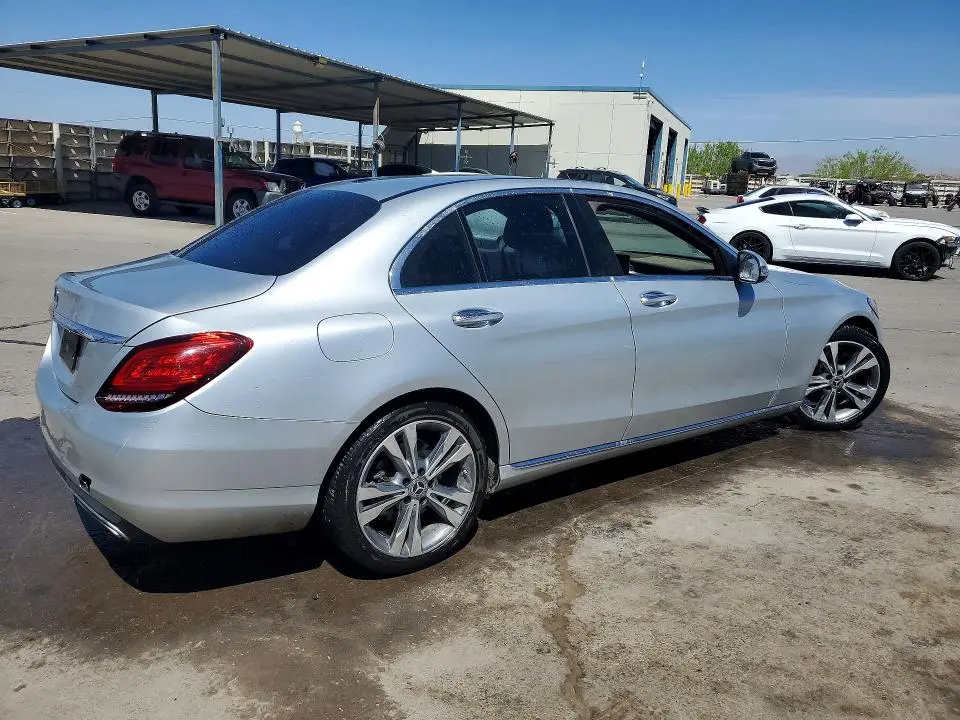 2019 MERCEDES-BENZ C 300  