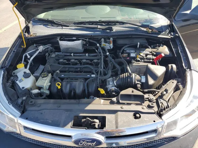 2010 FORD FOCUS SE  