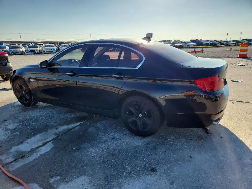 2011 BMW 528 I  